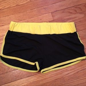 LAST CHANCE💛NWOT Hot Topic Batman PJ Shorts💛